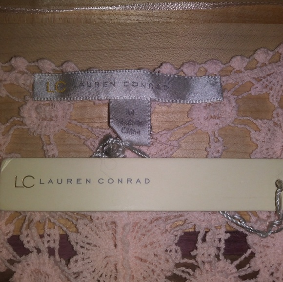 NWT Lauren Conrad knitted Lite Pink Shirt - Picture 7 of 8
